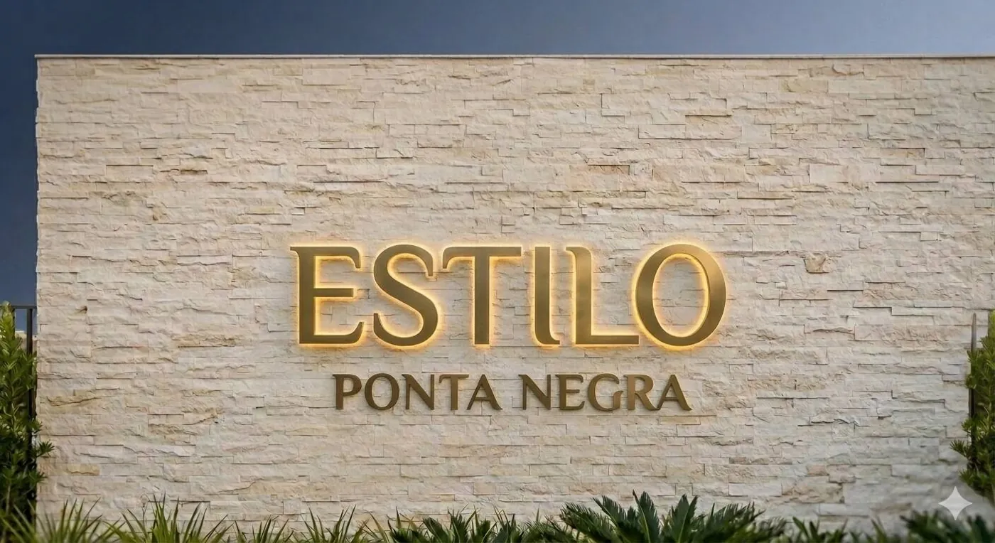 Letreiro em pedra do condomínio Estilo Ponta Negra