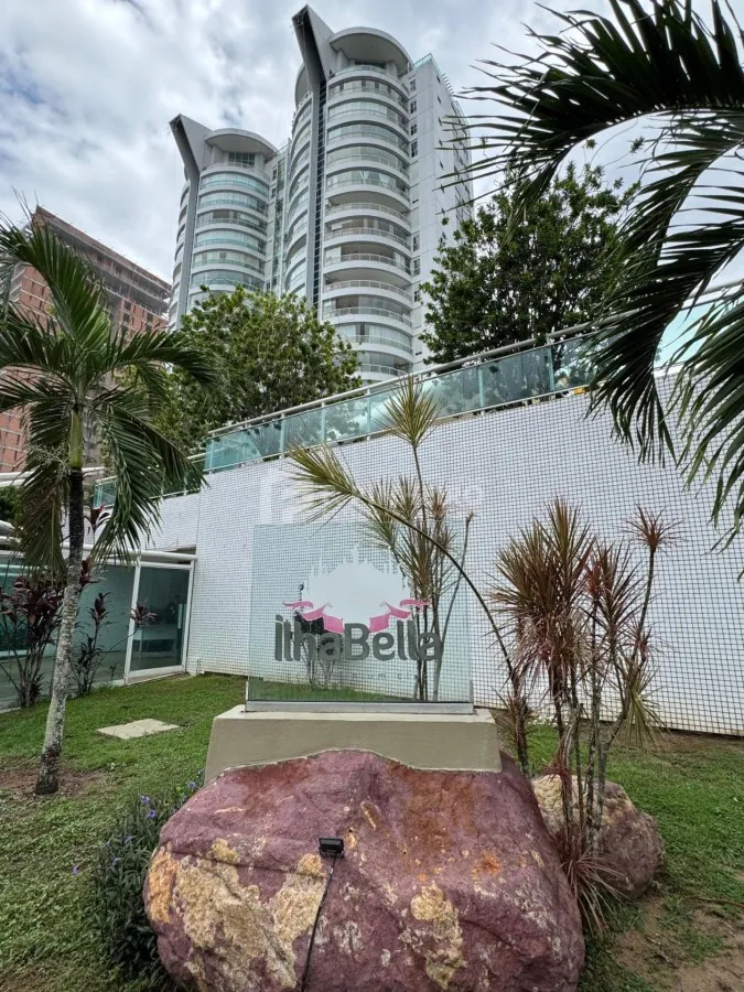 Apartamento no Edifício Ilha Bella