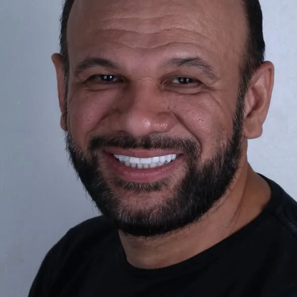 Dr. Jedem Melo